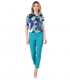 Pantaloni pana cu bluza din saten imprimat cu motive florale