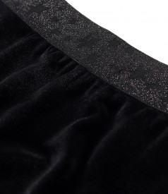 Pantaloni din catifea elastica neagra cu banda elastica in talie