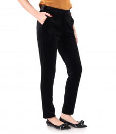 Pantaloni din catifea elastica neagra cu banda elastica in talie