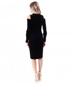 Rochie de seara din catifea elastica neagra cu umerii goi