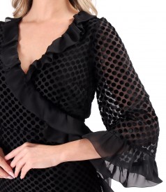 Rochie de cocktail din voal cu buline din catifea