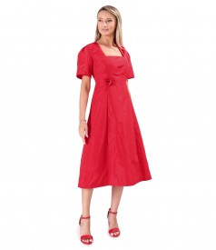 Rochie evazata din tafta cu floare in talie