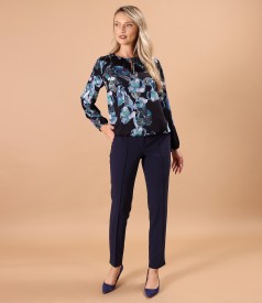 Bluza lejera din viscoza imprimata cu motive florale